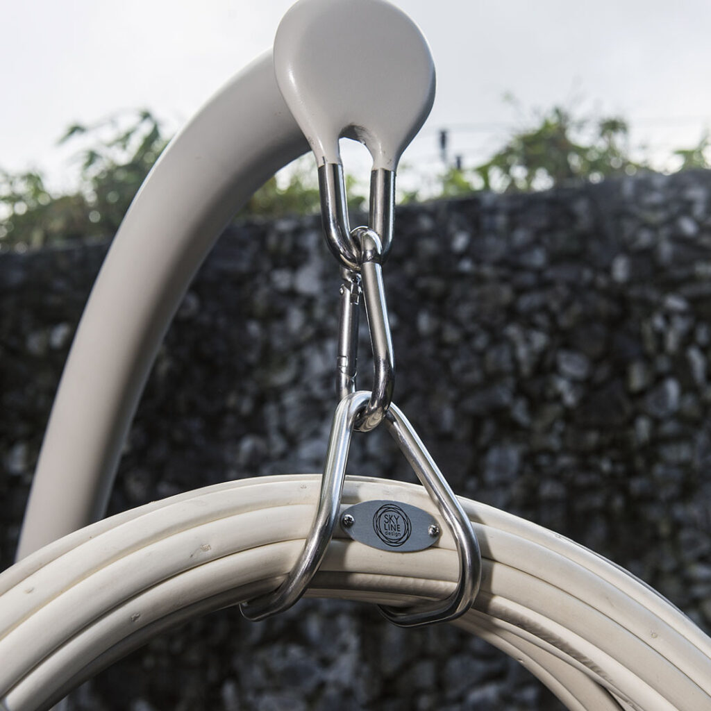 10 2972 Hanging SKYLINE HERI_13