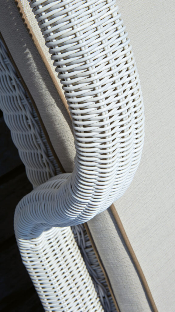 22852.PR IMPERIAL Skyline Design LOUNGER Seashell Polyrod 07