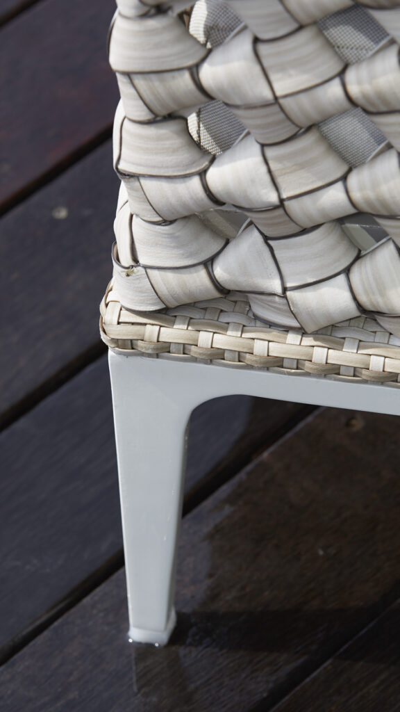 23063 HEART SOFA SEASHELL FLAT-FLAT Skyline Design 04