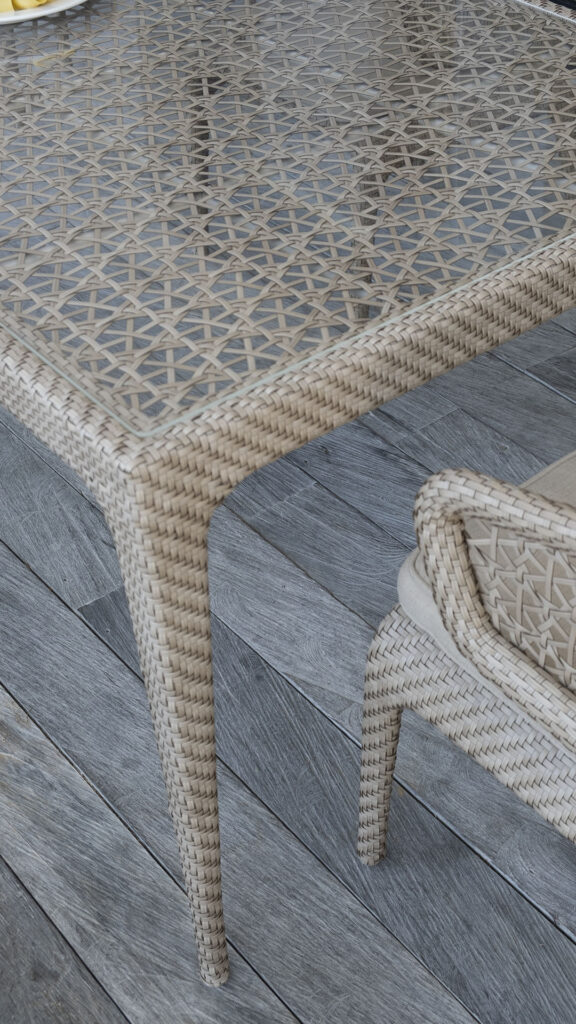23091.22 Dining Table JourneySeashell FF 7mm Skyline Design 05