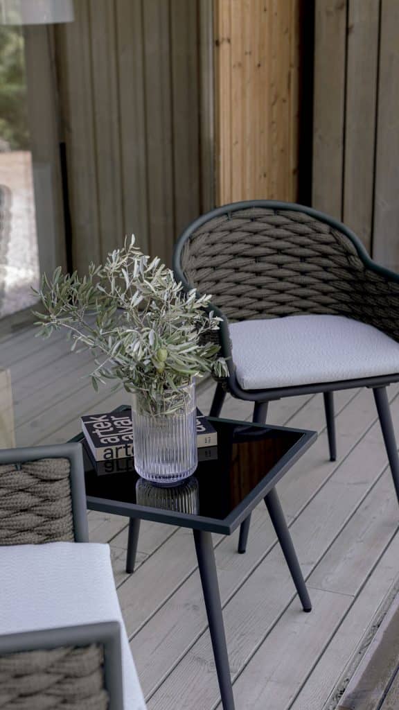 23515_Side-Table-Serpent_Aluminum-Carbon_Skyline_5