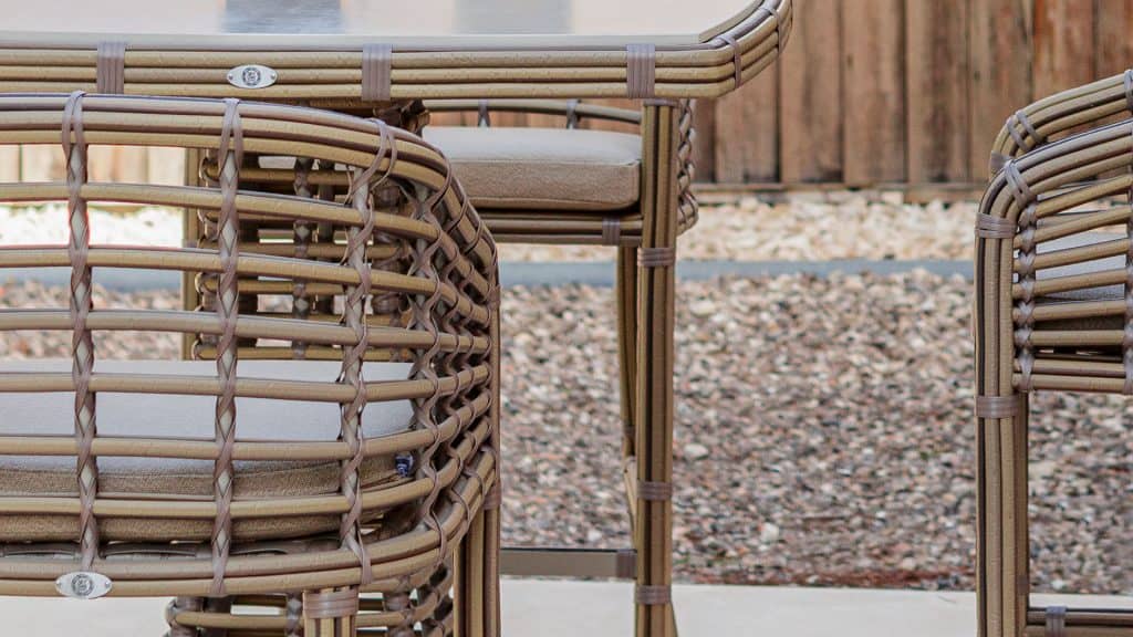 23677_Barstool Ruby_Kubu Mushroom NP15mm_Skyline_5