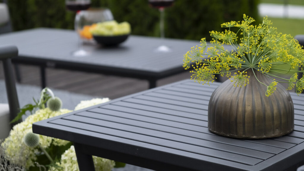 23684 LOTUS Skyline Design COFFEE TABLE ATMOSPHERE PALM strap 16X5 mm 08