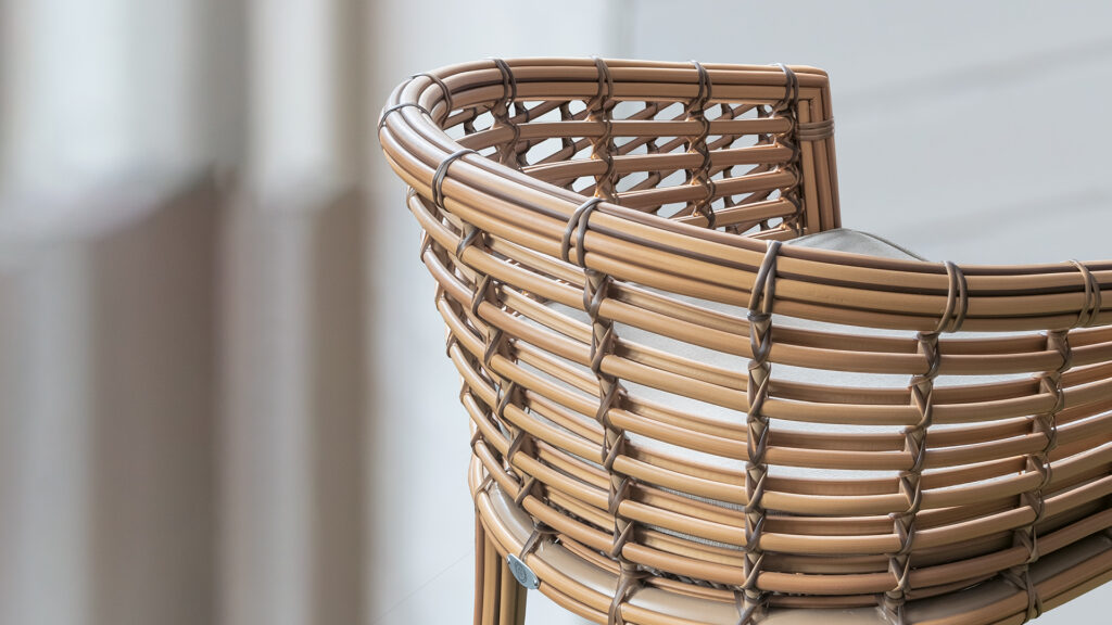 23771 BARSTOOL VILLA Skyline Design 03