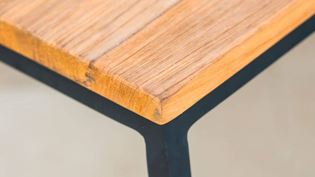 23804_Coffee Table Alaska_Natural Teak_Skyline_4