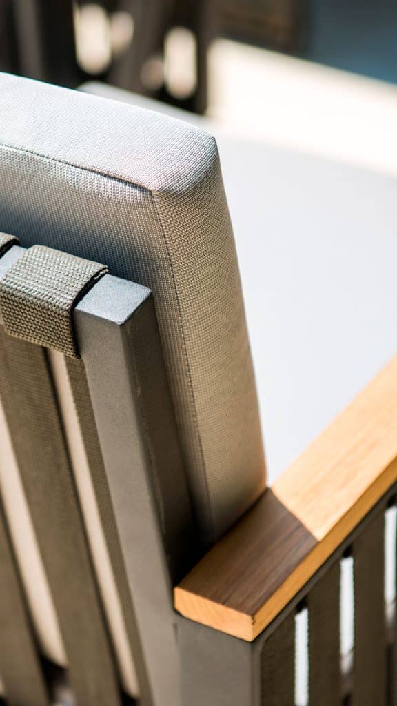 23810_Dining Armchair Horizon_Dark Grey Srap 35mm_Skyline_4