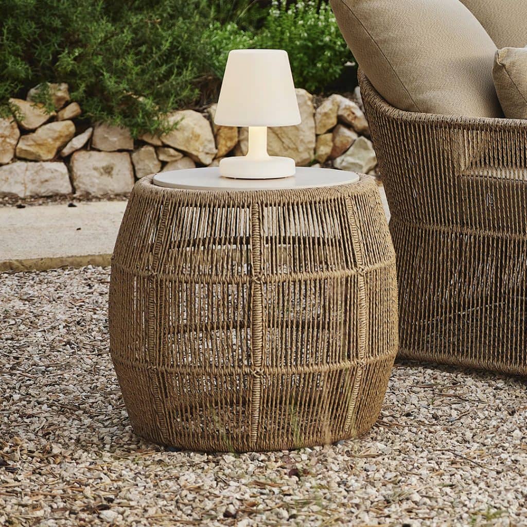 23833_Side Table Calixto_Nigerian Twist Hyacin 5mm_Skyline_6