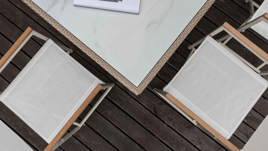23851_VENICE_Skyline_ARMCHAIR_white wash_09