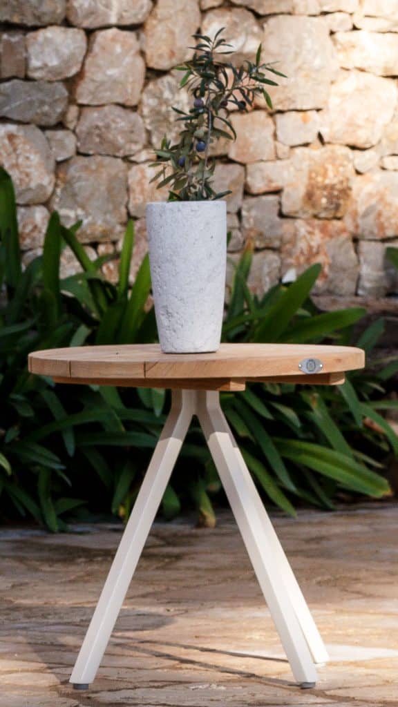 23872.01.01-Aux.Table-50x48-Alaska-White-Wash-Skyline-Design-3