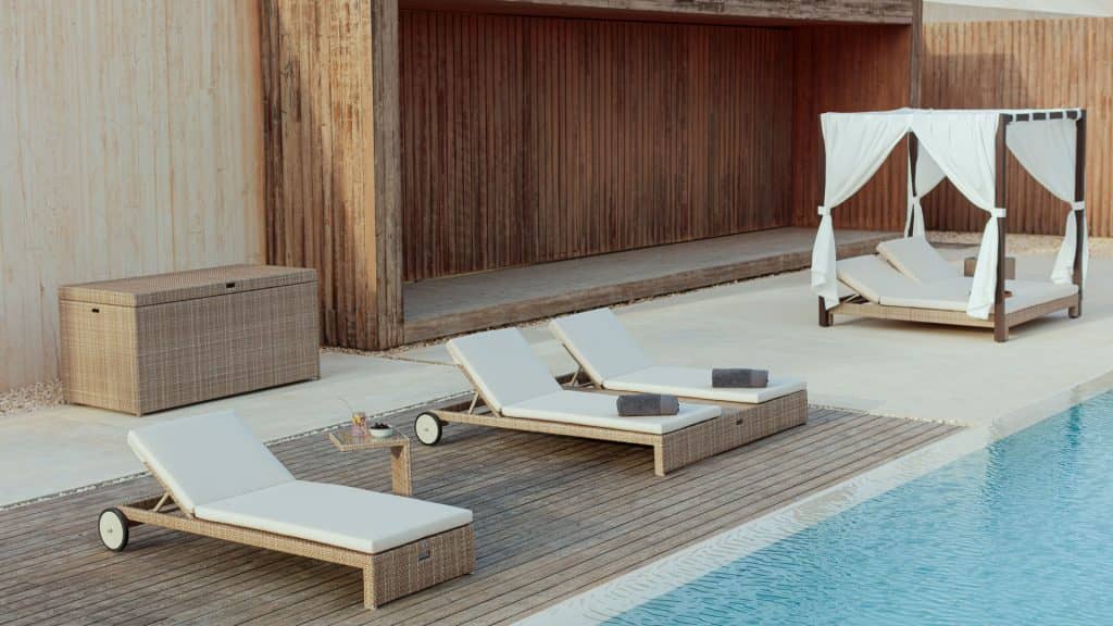 23907_Lounger Paloma_Seashell 7,10 & 15mm_Skyline_0