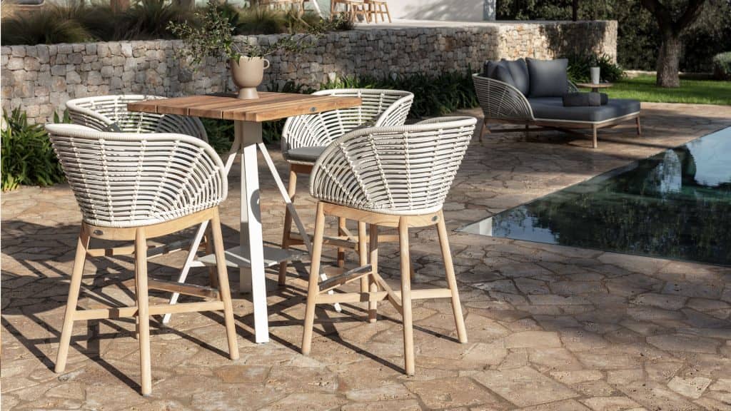 24190-Barstool-Alaska-White-Wash-Polyrod-6mm-Skyline-Design-0