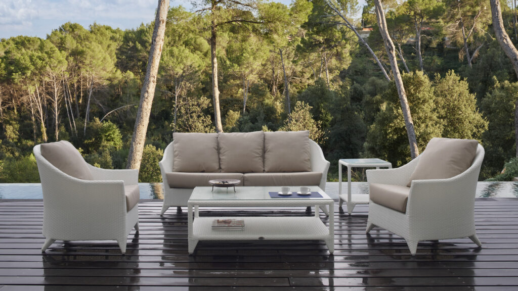 MALTA Collection SKYLINE DESIGN Premium Outdoor Furniture