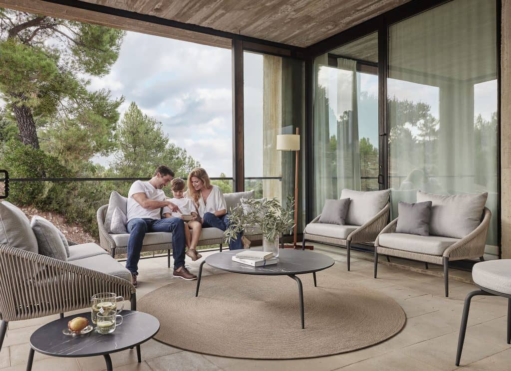 RODONA LIVING SET